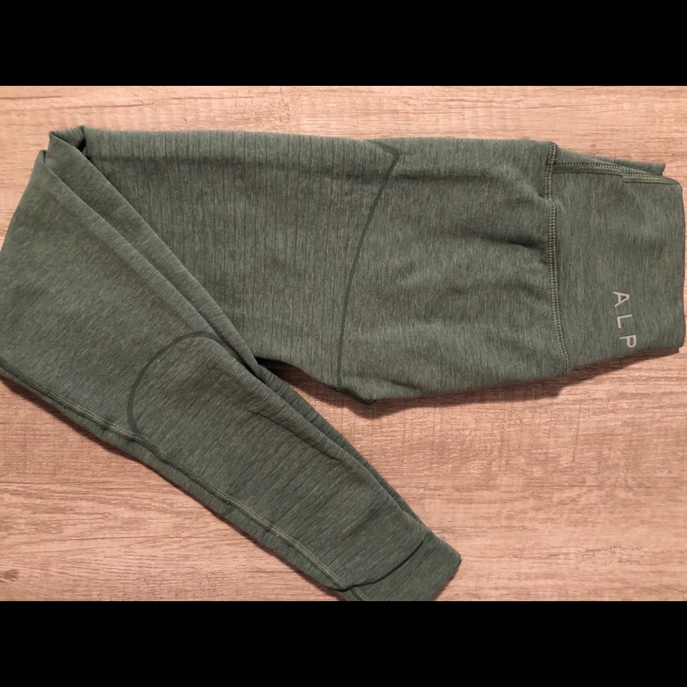 Alphalete revival leggings- jade green